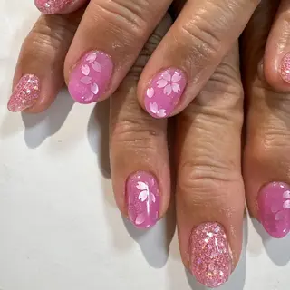 ネイル LaViena姫路所属・e_nail 〜本格ケア〜のネイルデザイン