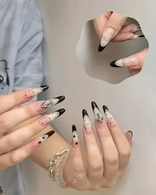 ネイル Yurin_NICY 池袋のネイルデザイン