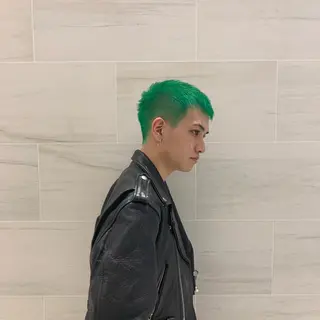 ショート カラー メンズ 山中 束真のヘアスタイル