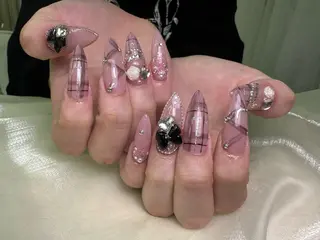 ネイル lucky nail 歌舞伎町のネイルデザイン