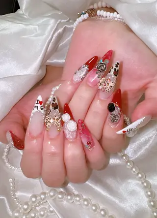 ネイル 高島 夏海のネイルデザイン