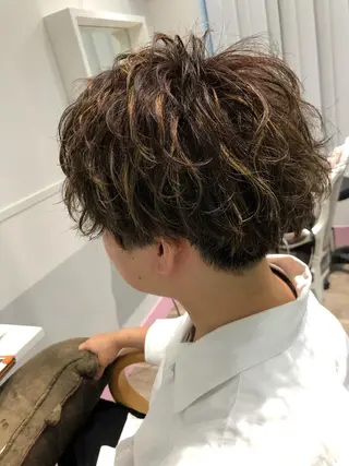 ショート パーマ Lit所属・Lit.豊橋 夏目のヘアスタイル