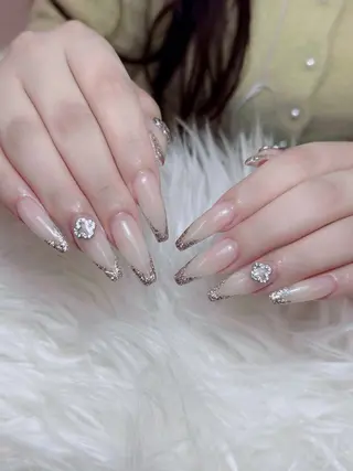 ネイル Lenie Nailsのネイルデザイン