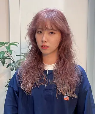 セミロング カラー レイヤー/ブリーチ ♥️【木坂 桃歌】のヘアスタイル