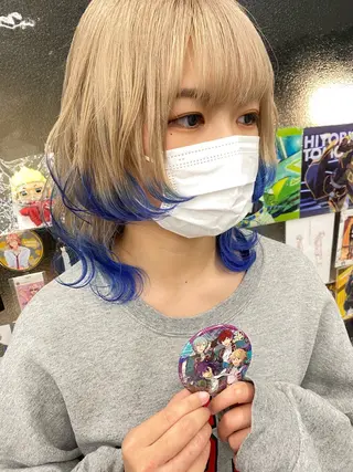 ミディアム ウルフカット 渋谷の人のヘアスタイル