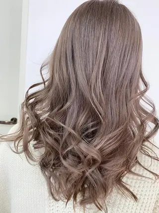 ミディアム 🌿佐山 絵梨佳🌿 Recharme新保のヘアスタイル