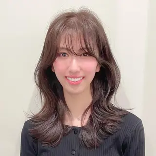 セミロング 🌹ハッシュカット、 レイヤー韓国ヘア🌹のヘアスタイル