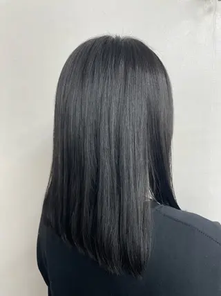 ミディアム SFIDA みつえのヘアスタイル