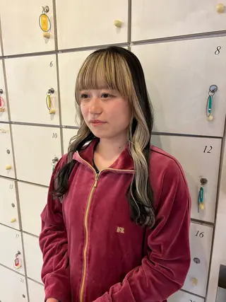 ロング カラー 小森 永のヘアスタイル