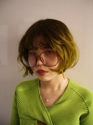 ショート カラー ヘアアレンジ marino マリノのヘアスタイル