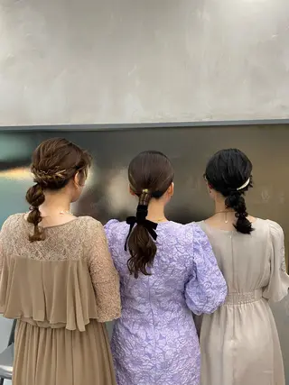 ミディアム カラー ヘアアレンジ mina 🌷のヘアスタイル