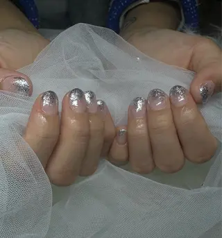 ネイル Rave所属・touma Rinaのネイルデザイン