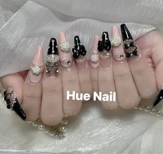 ミディアム HOANG NAILのネイルデザイン