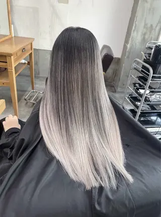 ロング カラー ROBIN所属・指名数No.1 /NAOYAのヘアスタイル