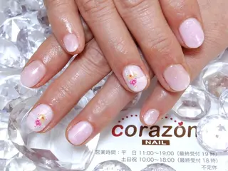 ネイル corazon所属・ネイリスト aicoのネイルデザイン