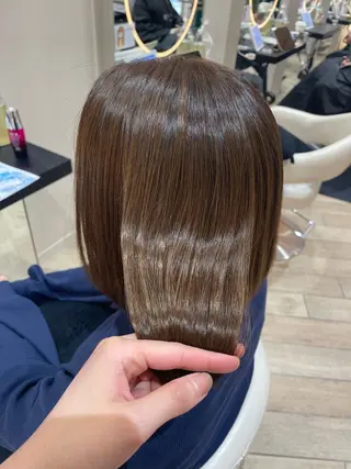 セミロング カラー 艶髪/ハイトーン ️🫧rino🫧のヘアスタイル