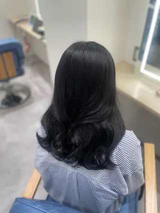 セミロング カラー 安東留那 /メンズカット募集のヘアスタイル