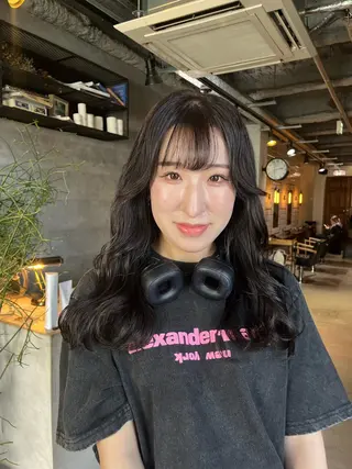 ロング カラー the OSCAR所属・韓国ヘアスタイリスト Harukaのヘアスタイル