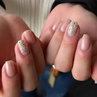 ネイル 藤村 美玖のネイルデザイン