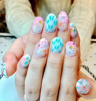 ネイル nailsalon sugarr所属・nailist cocoのネイルデザイン