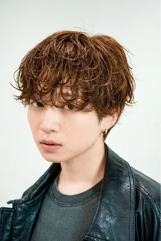 ショート カラー パーマ メンズ 横浜 /シャドウ/ツイスパのヘアスタイル