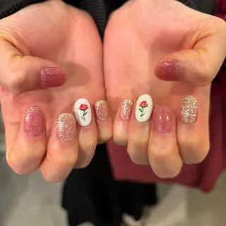 ネイル akane .hのネイルデザイン