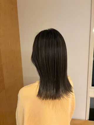 ミディアム カラー オリーブヘア🫒/ ハイライト/志賀のヘアスタイル