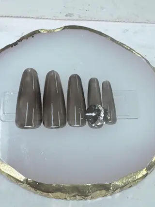 ネイル クイーンズネイル銀座所属・Queeens nailのネイルデザイン