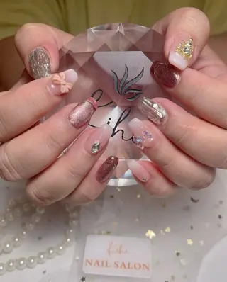 ネイル 米澤 ハナユキのネイルデザイン