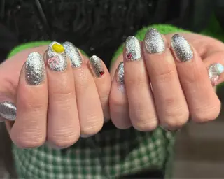 ネイル 祇園 彩寧のネイルデザイン