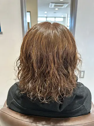 ショート カラー 大西 葵のヘアスタイル