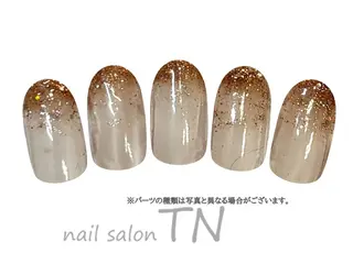 ネイル 矢川 まどかのネイルデザイン