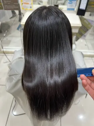 ロング Ash志木/北原 慎也のヘアスタイル