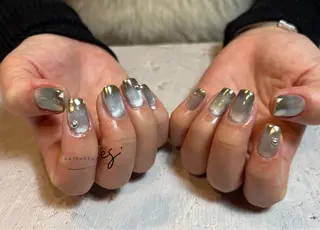 ネイル nailsalon esのネイルデザイン