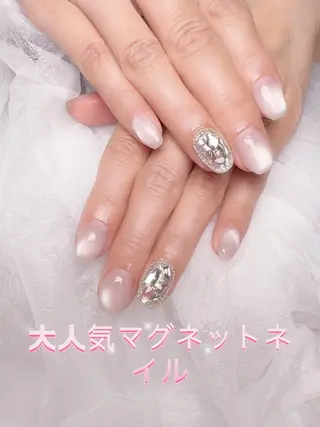 ネイル pink ladyサロン所属・べ にのネイルデザイン