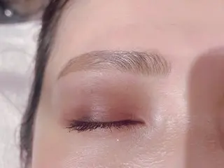 アイブロウ yamashita momoのマツエク・マツパデザイン