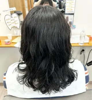ロング ちほ/顔周りレイヤー /ベージュカラーのヘアスタイル