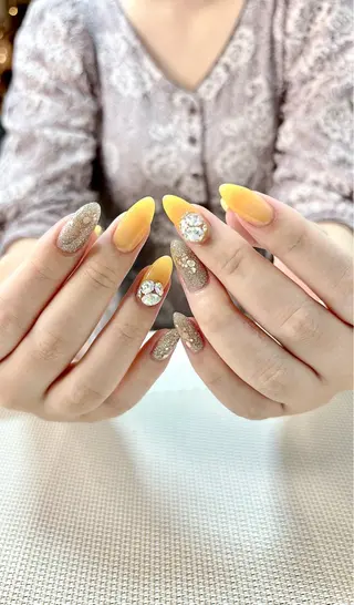 ネイル ネイルサロンD&D所属・劉 丹丹のネイルデザイン