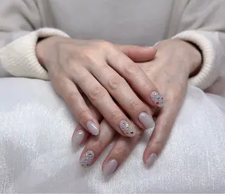 ネイル Ui_Amor (パラジェル)のネイルデザイン