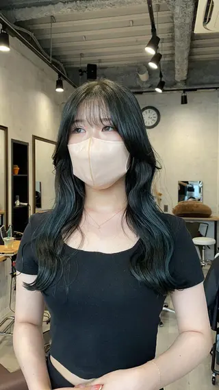 セミロング green所属・ヤクシジ レンのヘアスタイル