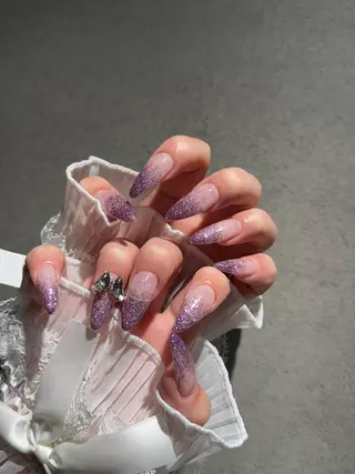 ネイル I-nailロング /ワンホン/キラキラのネイルデザイン