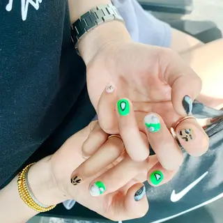 ネイル 宮澤 ミナのネイルデザイン