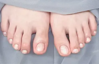 ネイル 高木 維麗絲のネイルデザイン