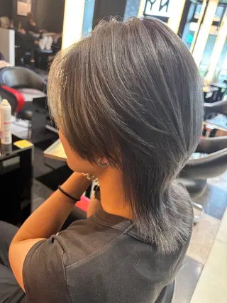 ミディアム カラー ブリーチ/ヘアケア/ 艶髪/イギチハルのヘアスタイル