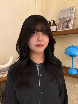 カラー 玲音/ストレート/ ブリーチ/大阪のヘアスタイル