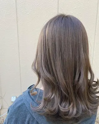 ショート カラー パーマ ヘアアレンジ メンズ キッズ ネイル マツエク・マツパ Saffyハリウッド トリートメント◎のヘアスタイル