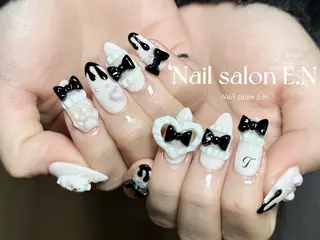 ネイル E.N🦋 長さ出し/持ち込みのネイルデザイン