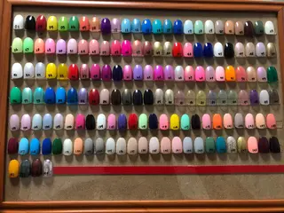 ネイル 石谷 詩織のネイルデザイン