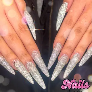 ネイル ギャルネイル🧸💖 narujesのネイルデザイン