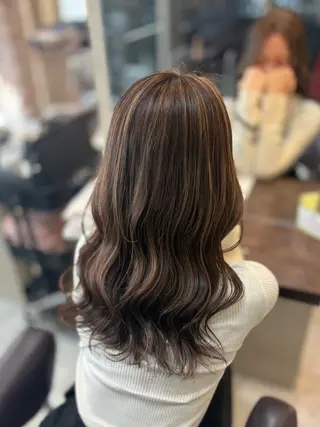 ロング カラー 🎀透明感カラー 🐈ナズナのヘアスタイル